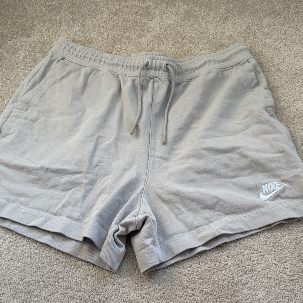 Nike Light Gray Casual Shorts